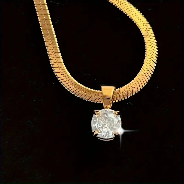 Skaistkulons | Elegants strass kulons ikdienas valkāšanai.