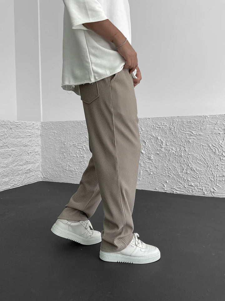 Brīvpants | Stilīgi un ērti brīvi pantaloni
