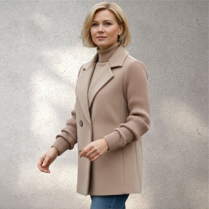 MAREN | Elegants mētelis ar adītiem piedurknēm