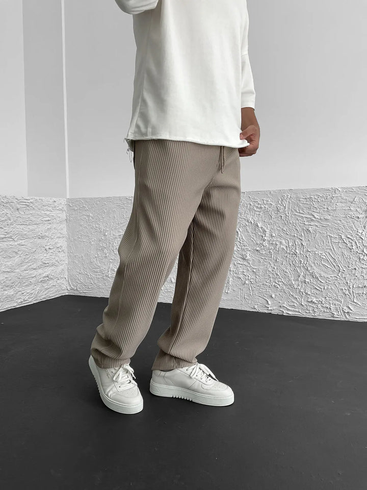 Brīvpants | Stilīgi un ērti brīvi pantaloni