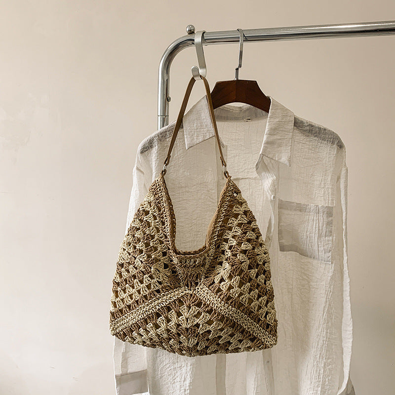 Calyra | Shoulder Bag