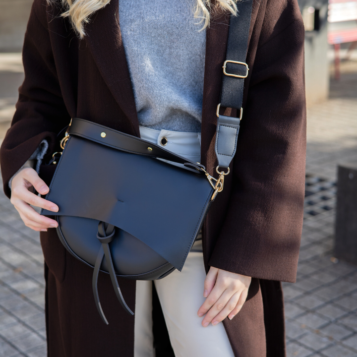 Calira | Crossbody Bag