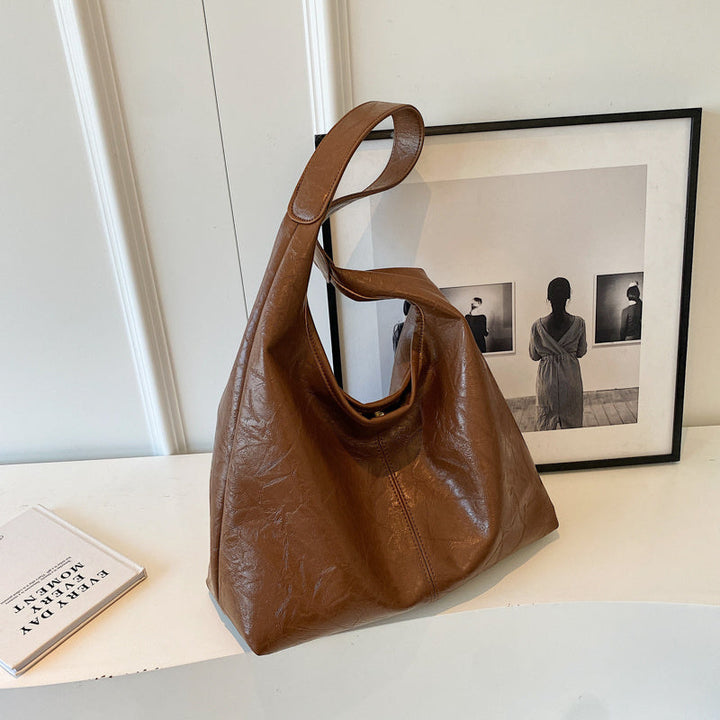Velora | Hobo Shoulder Bag