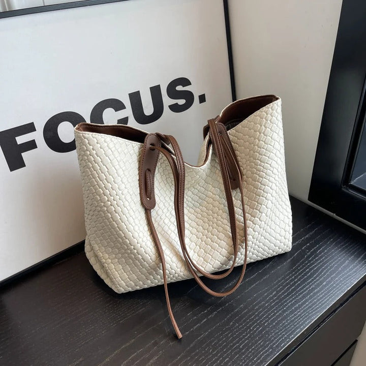 Elriva | Tote Bag
