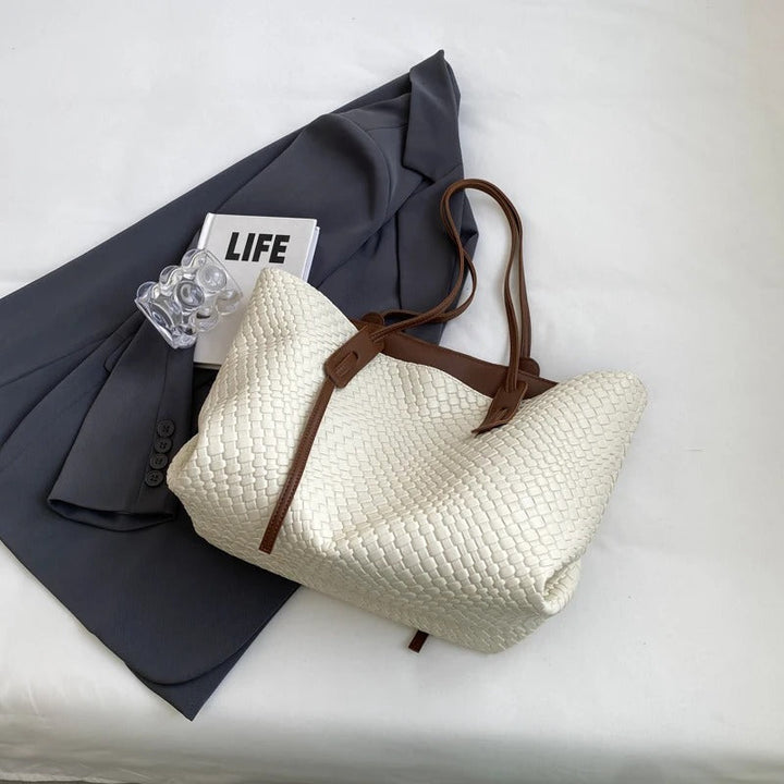 Elriva | Tote Bag