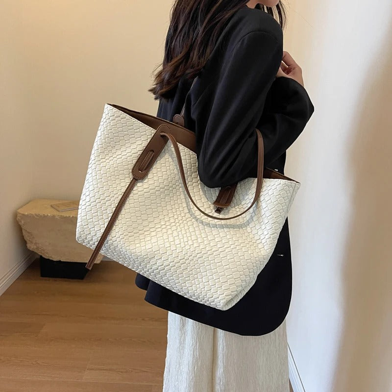 Elriva | Tote Bag