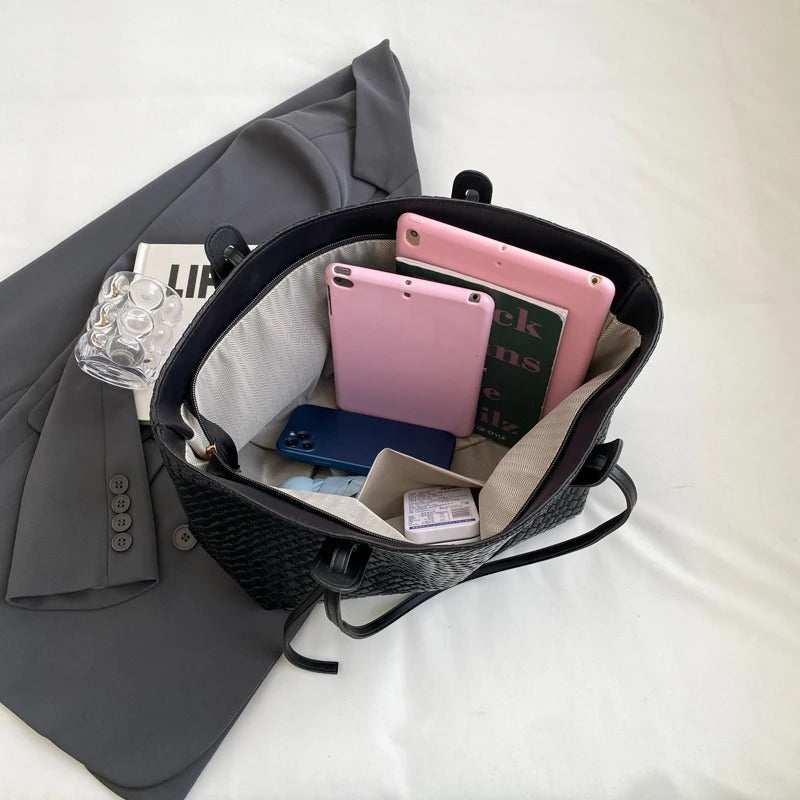 Elriva | Tote Bag