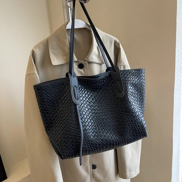 Elriva | Tote Bag