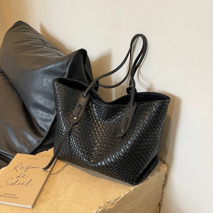 Elriva | Tote Bag
