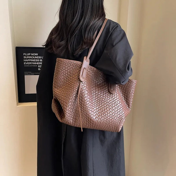 Elriva | Tote Bag