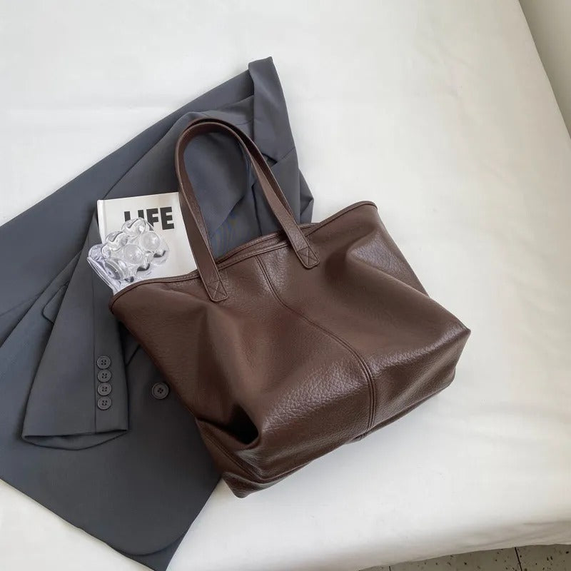 Velra | Tote Bag