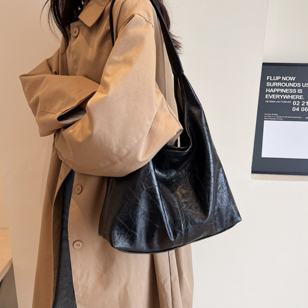 Velora | Hobo Shoulder Bag