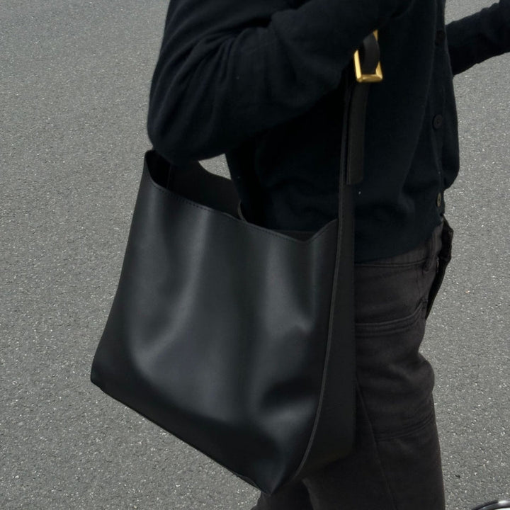 Velmora | Shoulder Bag