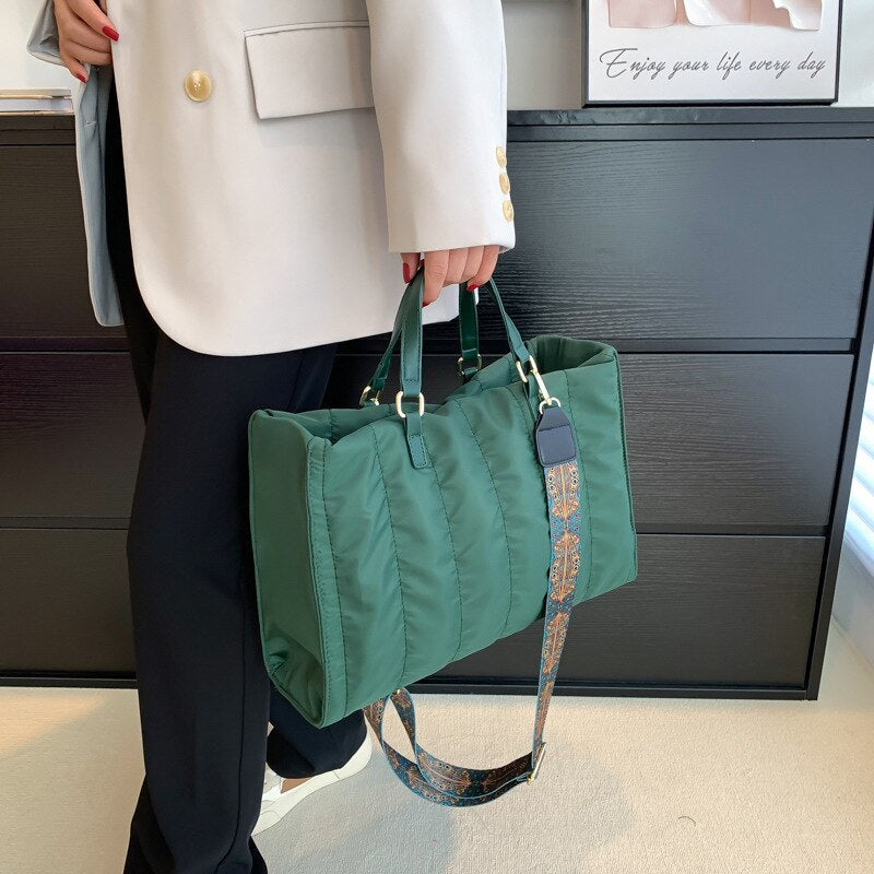 Nyvera | Tote Bag