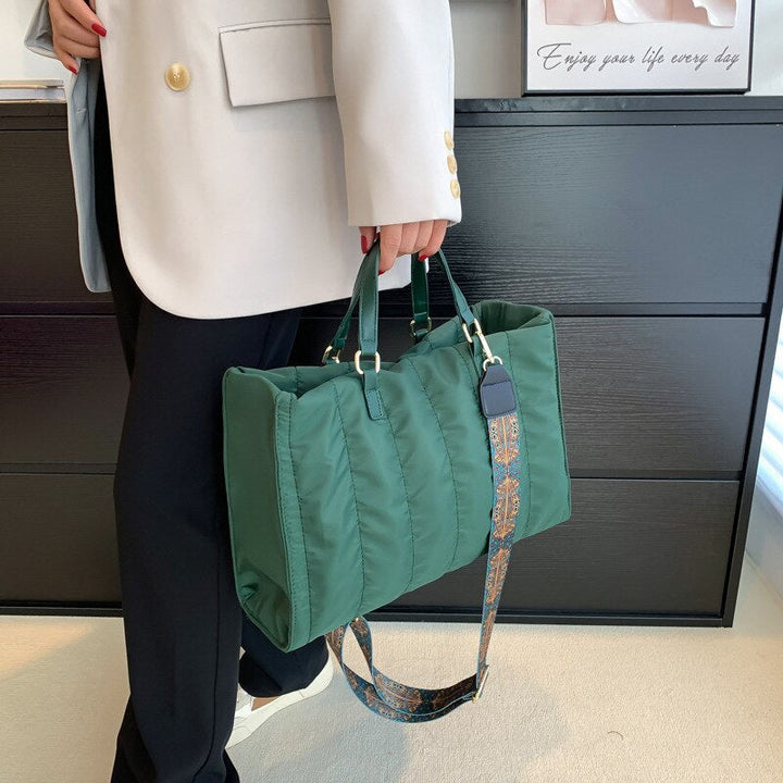 Nyvera | Tote Bag