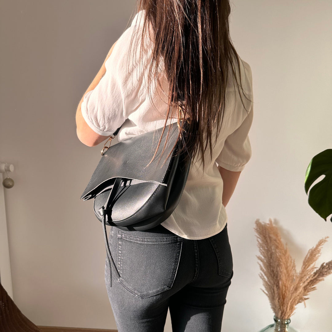 Calira | Crossbody Bag
