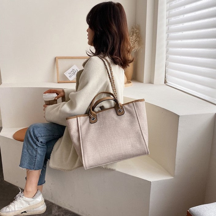 Vireon | Tote Bag