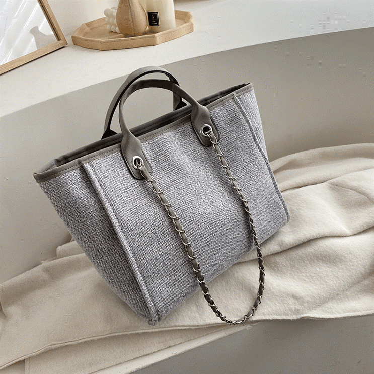 Vireon | Tote Bag