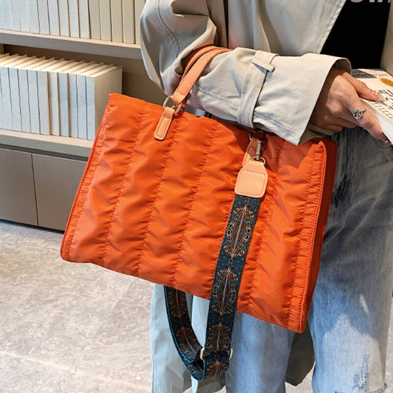 Nyvera | Tote Bag