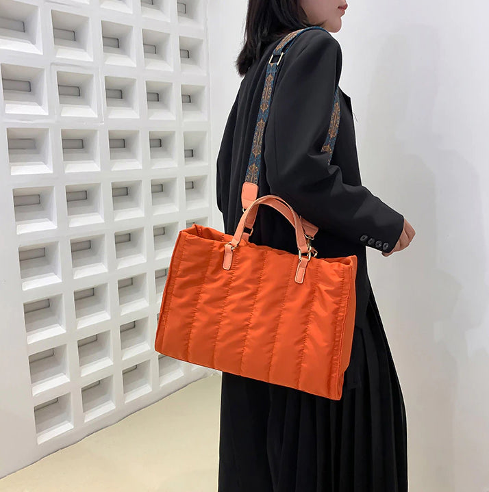Nyvera | Tote Bag