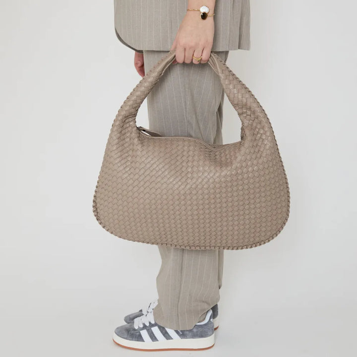 Ravelle | Tote Bag