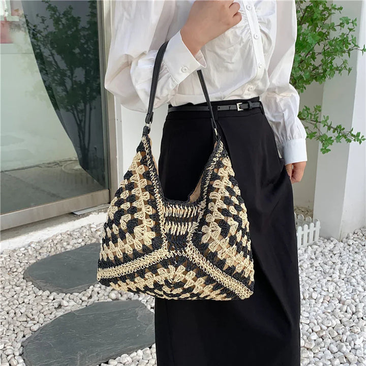 Calyra | Shoulder Bag