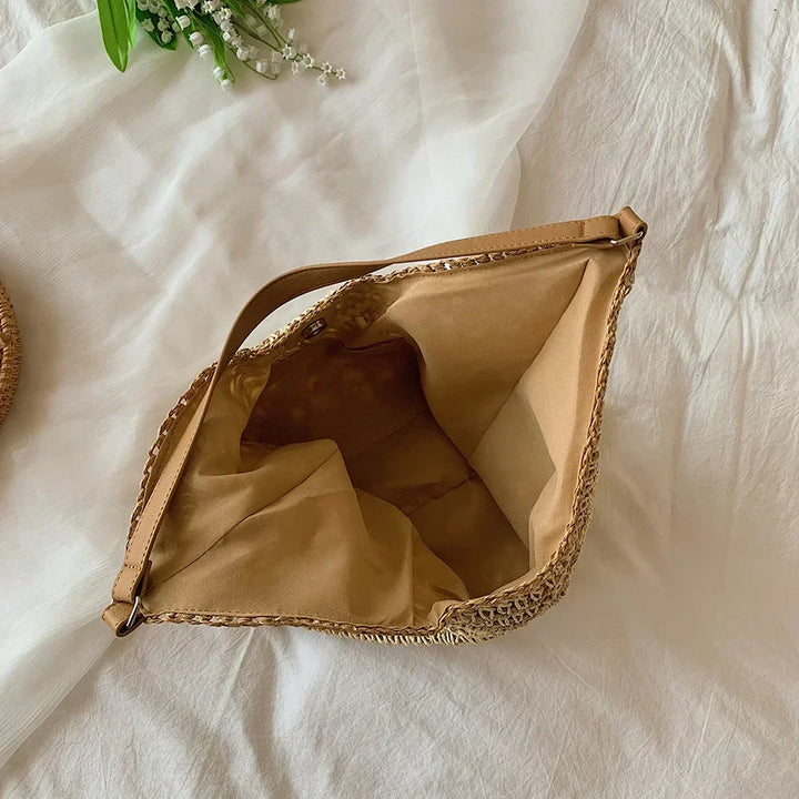 Calyra | Shoulder Bag