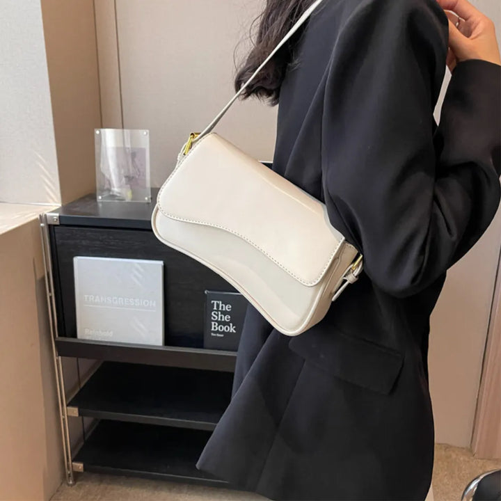 Velira | Flap Crossbody Bag