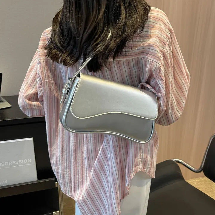Velira | Flap Crossbody Bag
