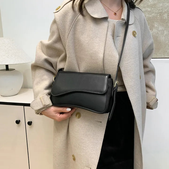 Velira | Flap Crossbody Bag