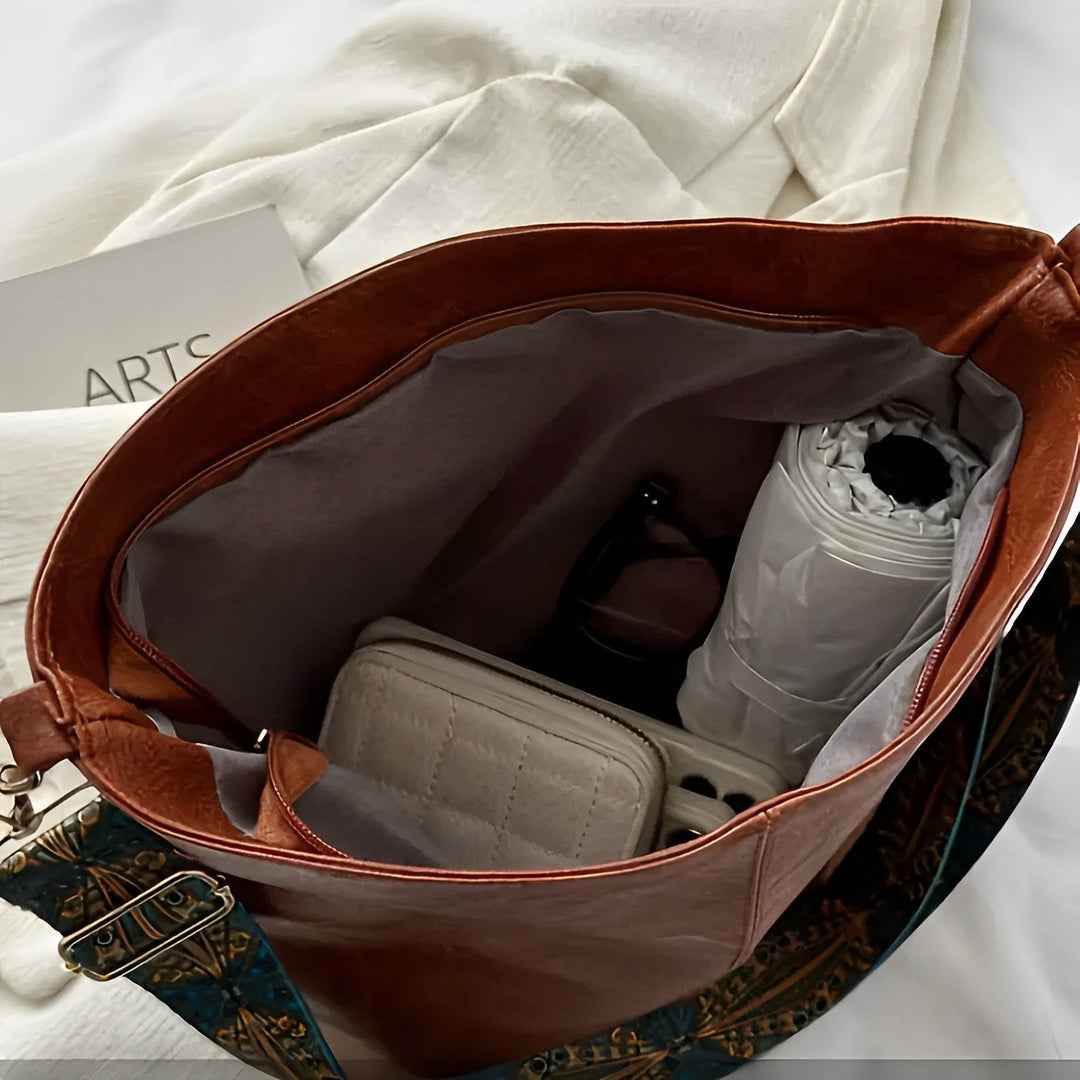 Liora | Shoulder Bag