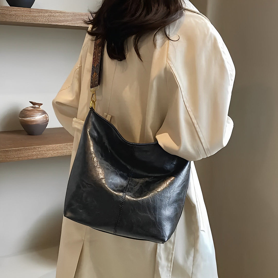 Liora | Shoulder Bag