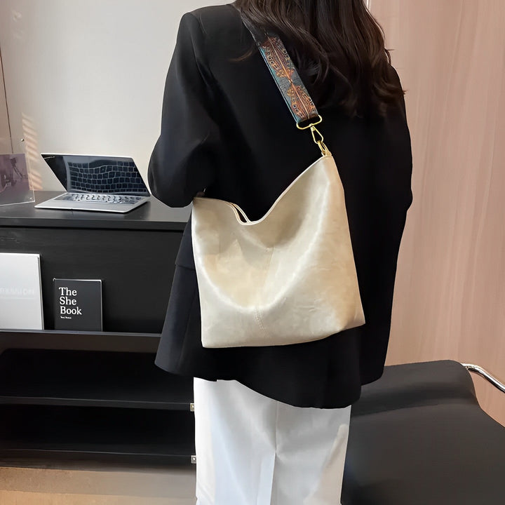 Liora | Shoulder Bag