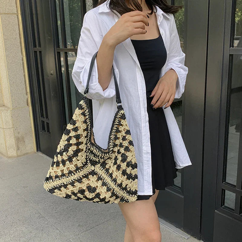 Calyra | Shoulder Bag