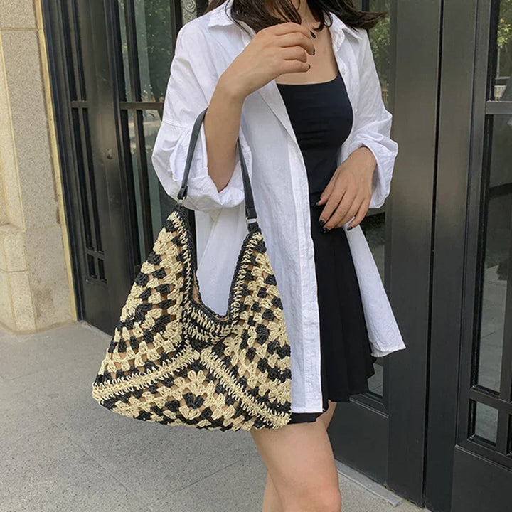 Calyra | Shoulder Bag
