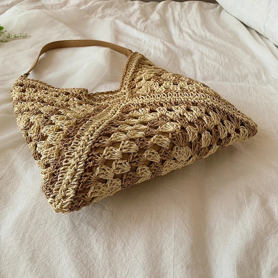 Calyra | Shoulder Bag