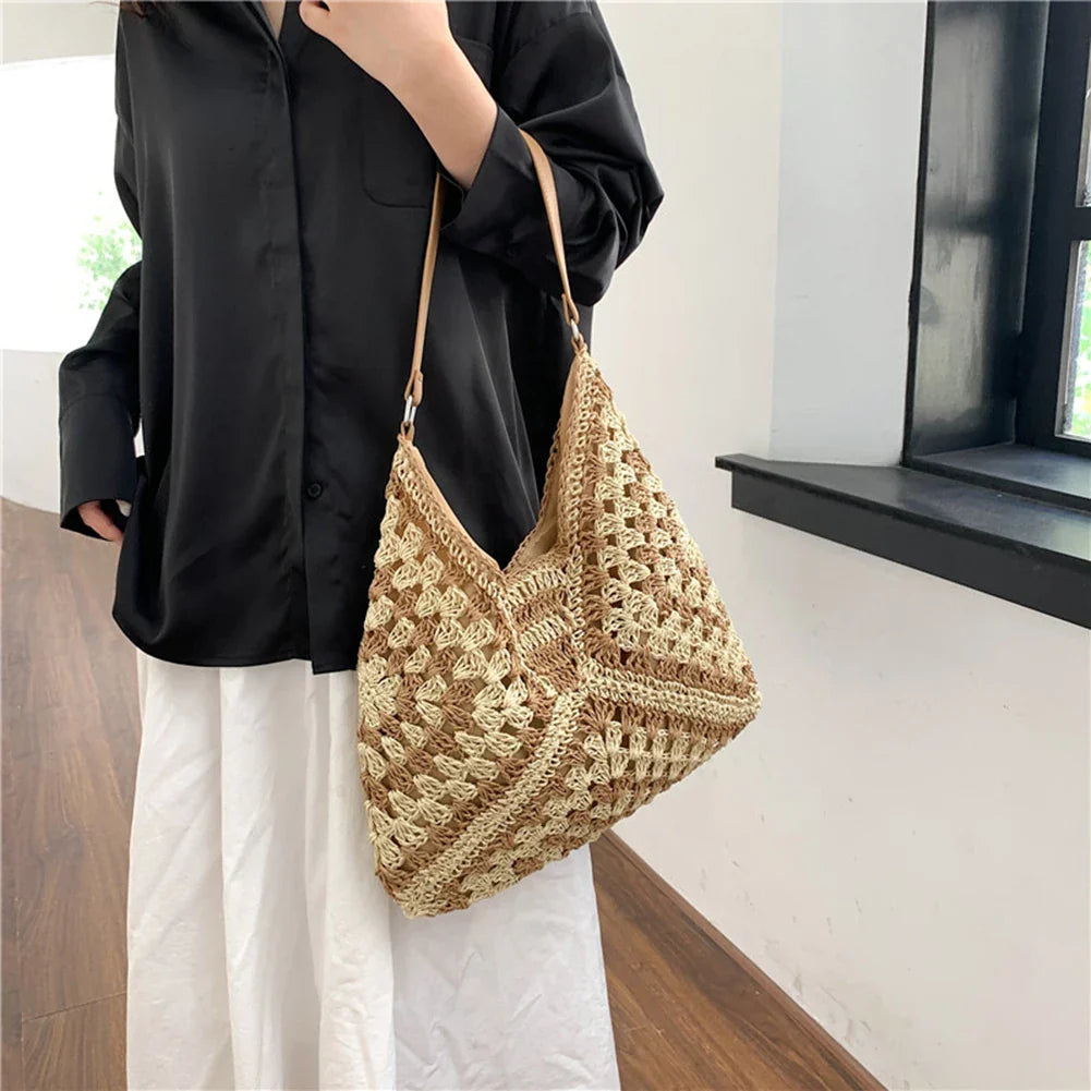 Calyra | Shoulder Bag