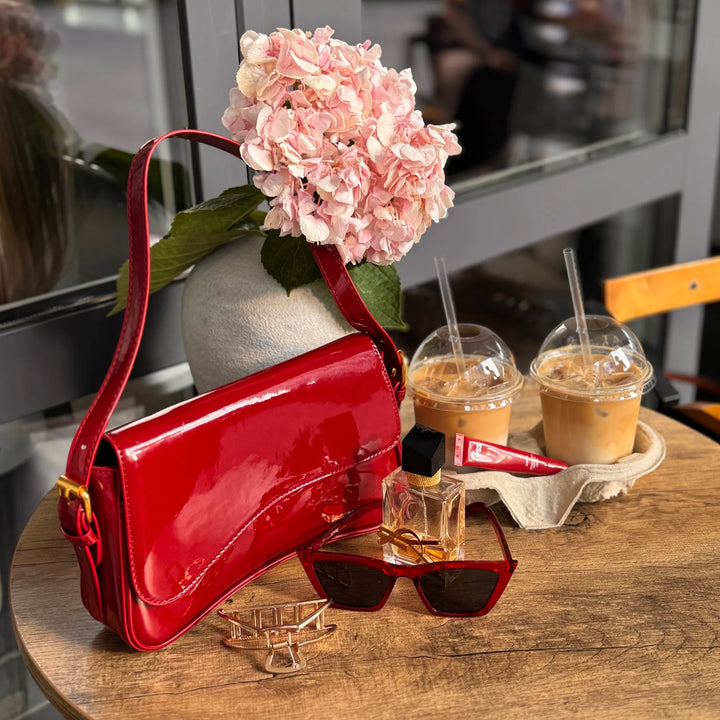 Velira | Flap Crossbody Bag