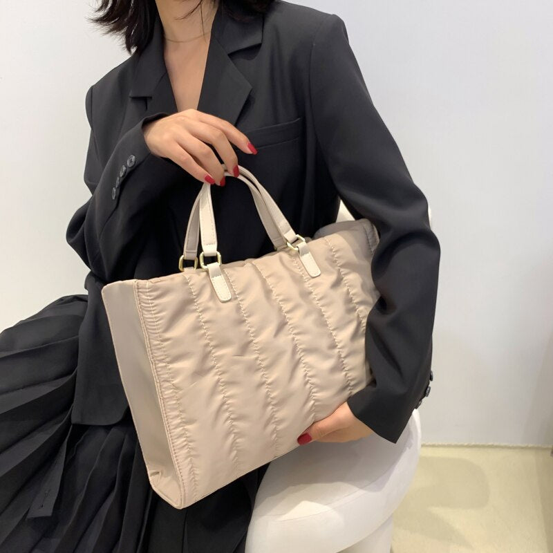 Nyvera | Tote Bag
