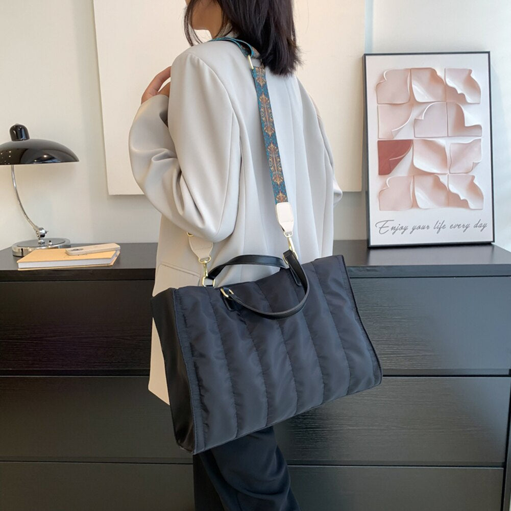 Nyvera | Tote Bag