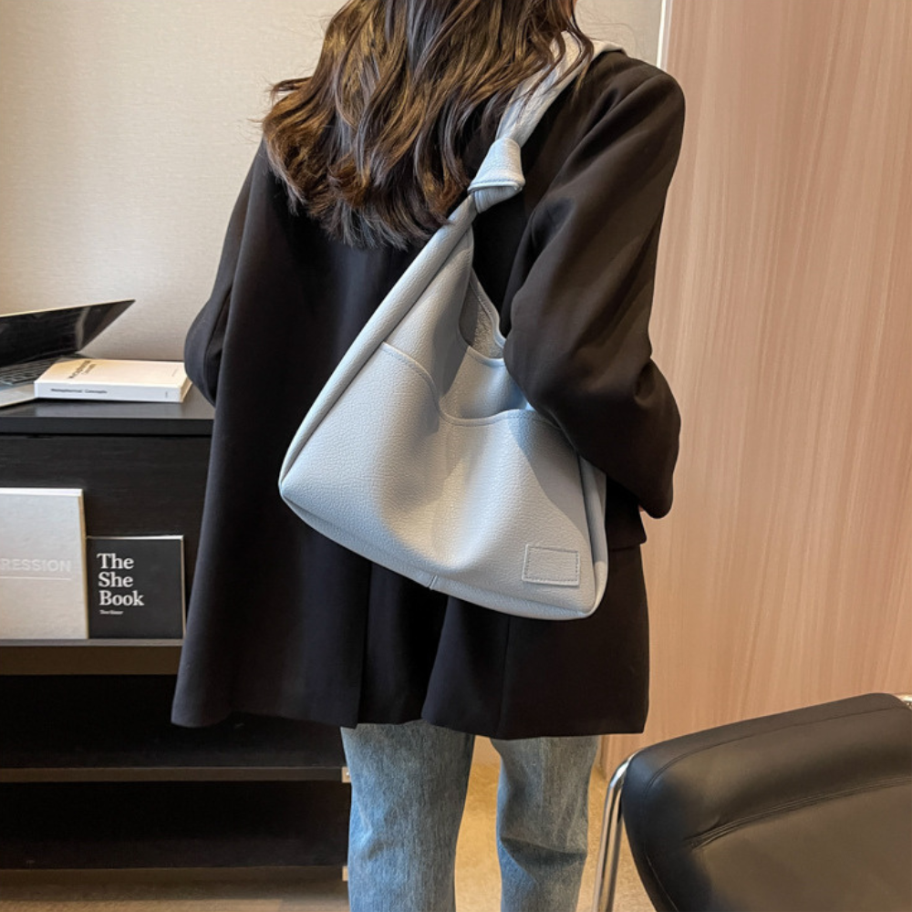 Avira | Shoulder Bag