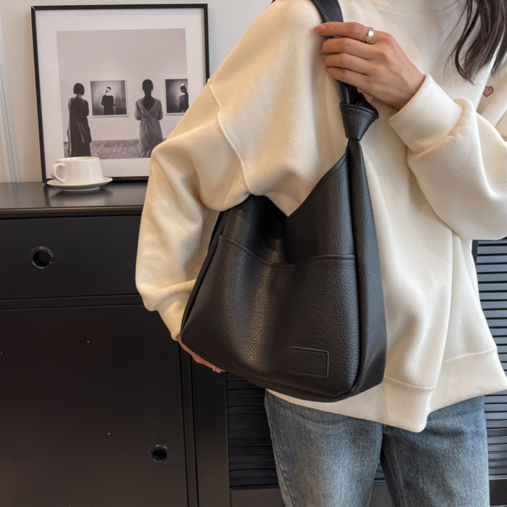 Avira | Shoulder Bag
