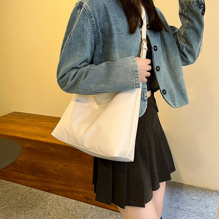 Lunara | Shoulder Bag
